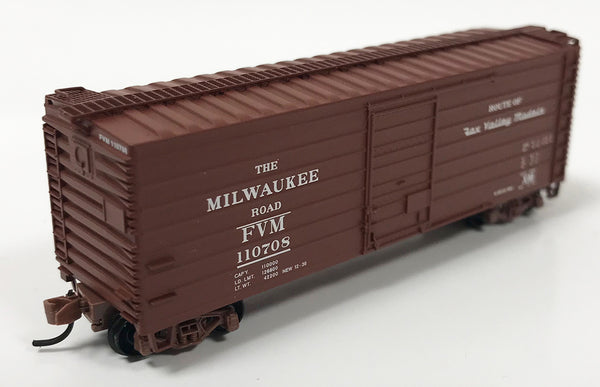 N FVM Line #110708 - Milw Rd Rib Sided Boxcar w/Long Ribs
