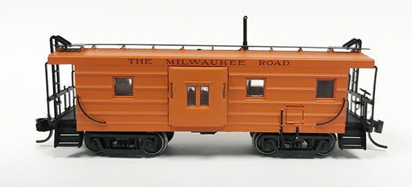 N Milw 1946 Built Caboose/ Maroon Let - No number