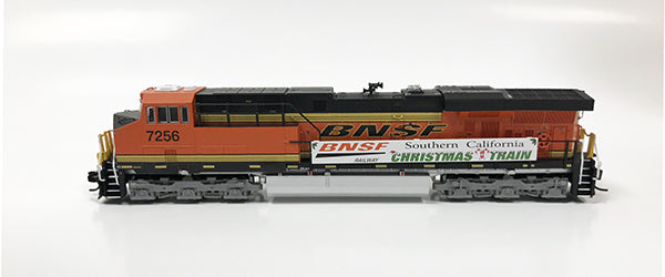 N Detailed GEVO - BNSF #7256 Christmas