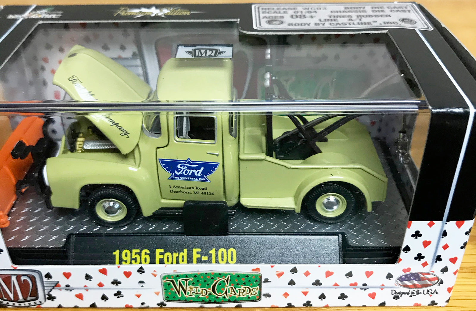 S 1956 Ford F-100 Tow Truck - Beige