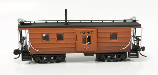 N Custom Weathered BW Caboose / Milw Rd 02067